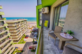 Flamingo Suite - Pool & Spa Beach Resort